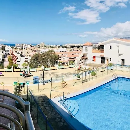 Vistas & Pool By Deihu Experiences Daire *
